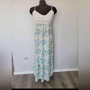 Long Croshet Dress Size S